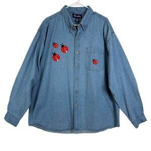 Vintage 90’s Ladybug Embroidered Appliqués on 100% Cotton Denim Shirt Size XL